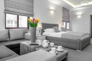 Отели типа «постель и завтрак» Kamienica Pod Neptunem Пуцк Улучшенный четырехместный номер-4